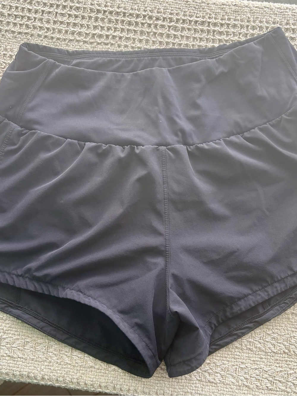 Women’s Black Performance Shorts